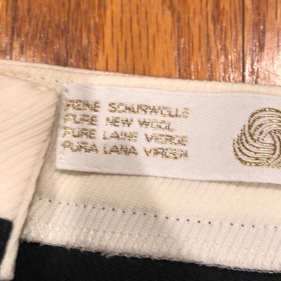 ESCADA SUIT EXTRA PICS - Picture 8 of 8